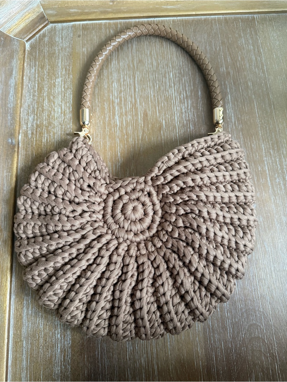 Crochet Shell Bag - Picture 6 of 11